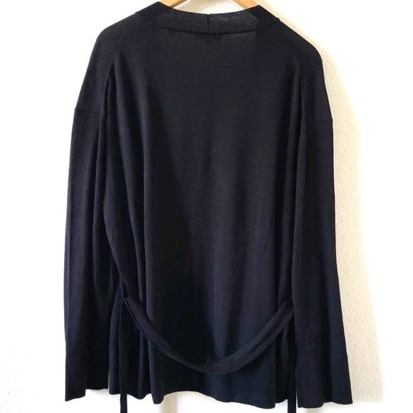 $425 Vince Wool Blend Belted Lightweight Cardigan in Black - Picture 5 of 6